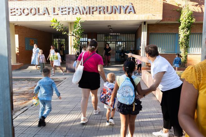 Gavà destina 231.164 euros a ayudas escolares, la cifra más alta en ocho años