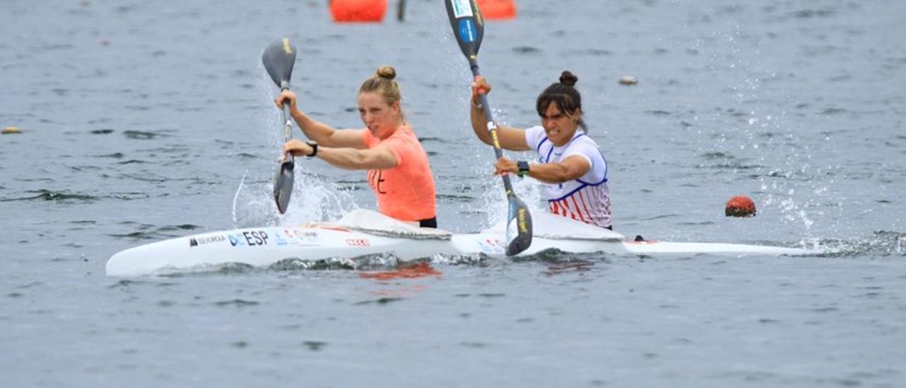 Sara Ouzande y Carolina García.