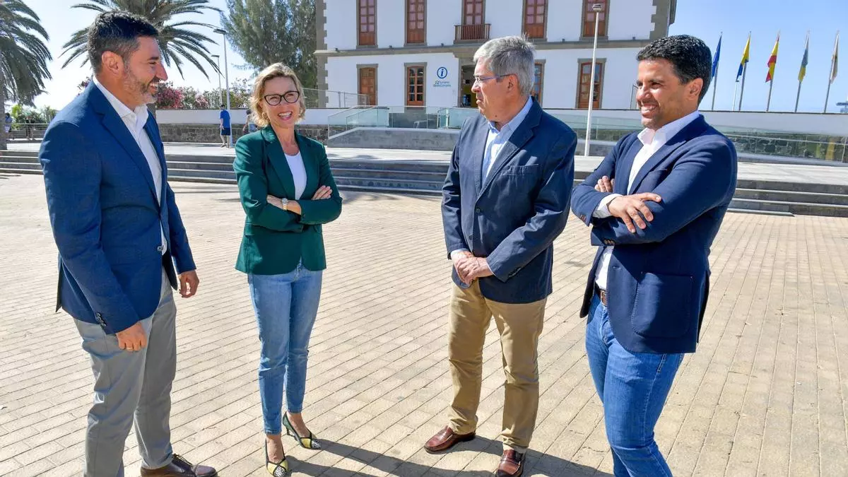 Un concejal pendiente de diez votos