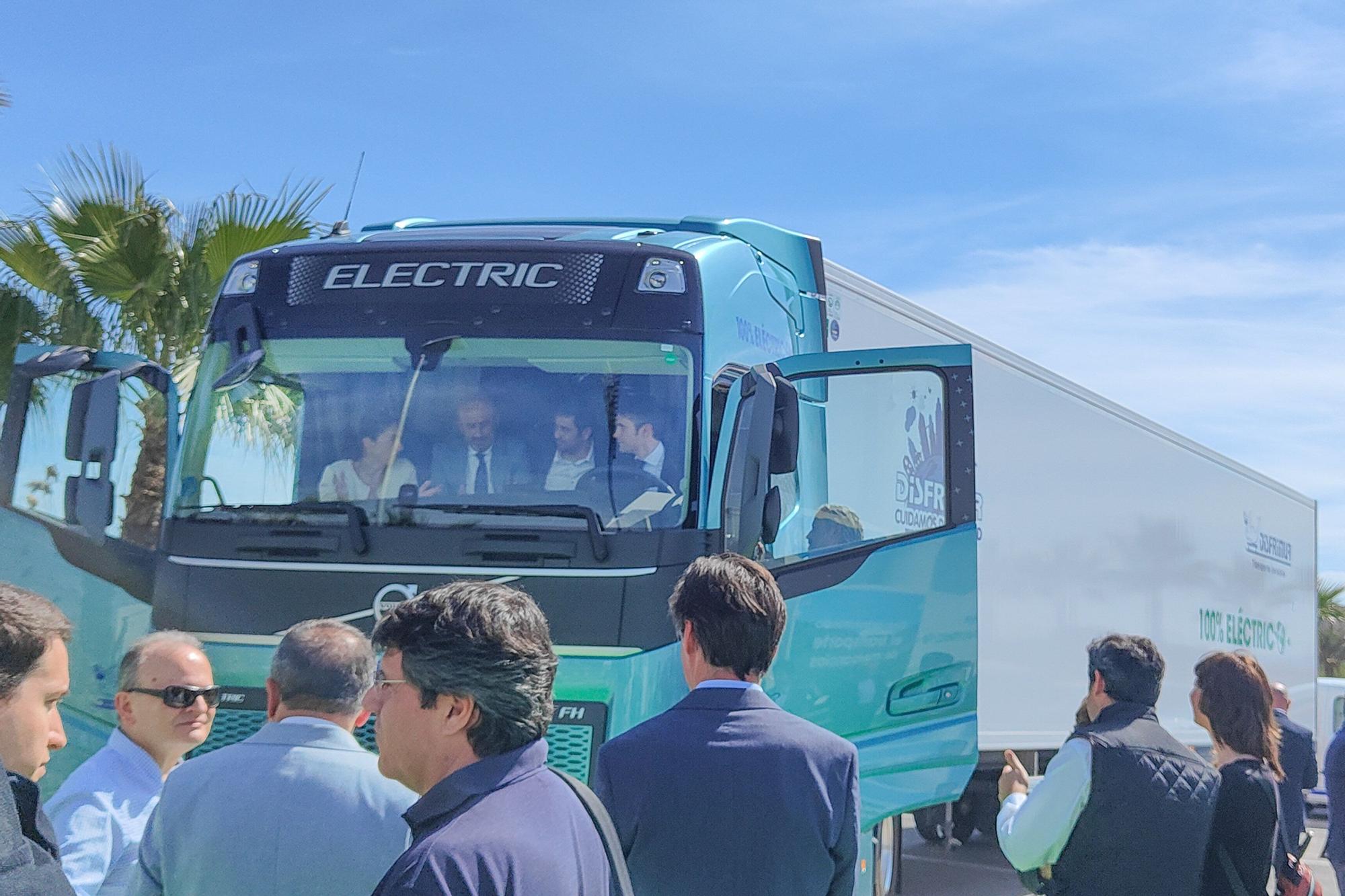 Inauguran en San Isidro el primer punto de recarga eléctrica del corredor mediterráneo para el transporte pesado