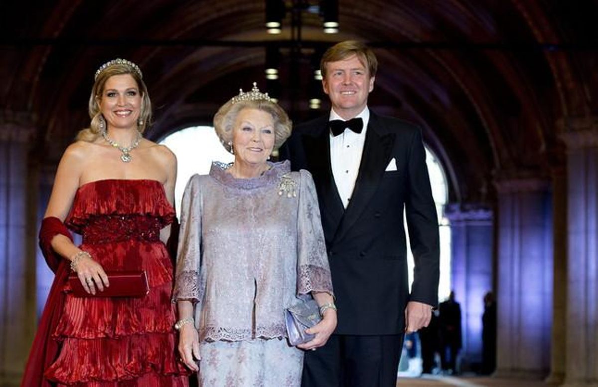 La princesa Màxima d’Holanda, la reina Beatriu i el príncep Guillem-Alexandre.