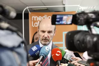 El Fiscal de Menores alerta: aumentan las imágenes de contenido sexual en las redes sociales