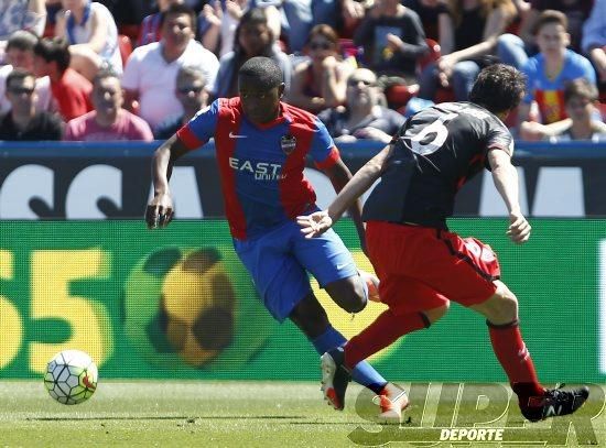 El Levante UD se va virtualmente a Segunda