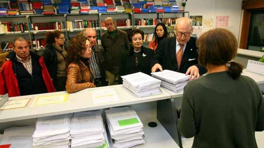 Los vecinos de Canedo presentaron el lunes una denuncia en el Juzgado.