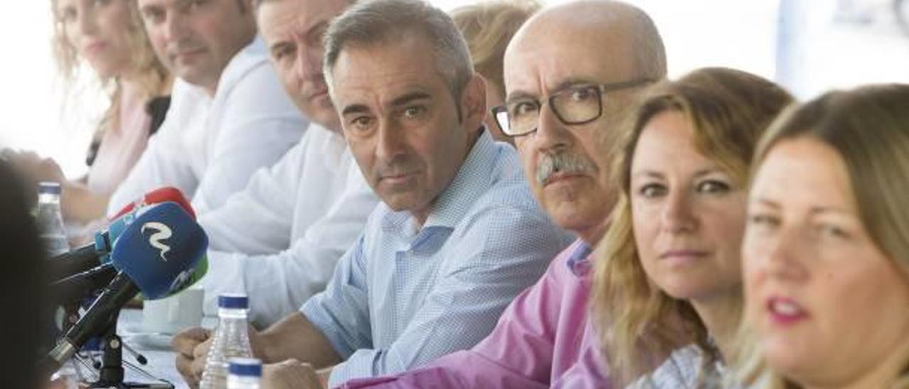 Nueva ejecutiva del PP, encabezada por Barrachina, que deberá ser ratificada en el congreso.