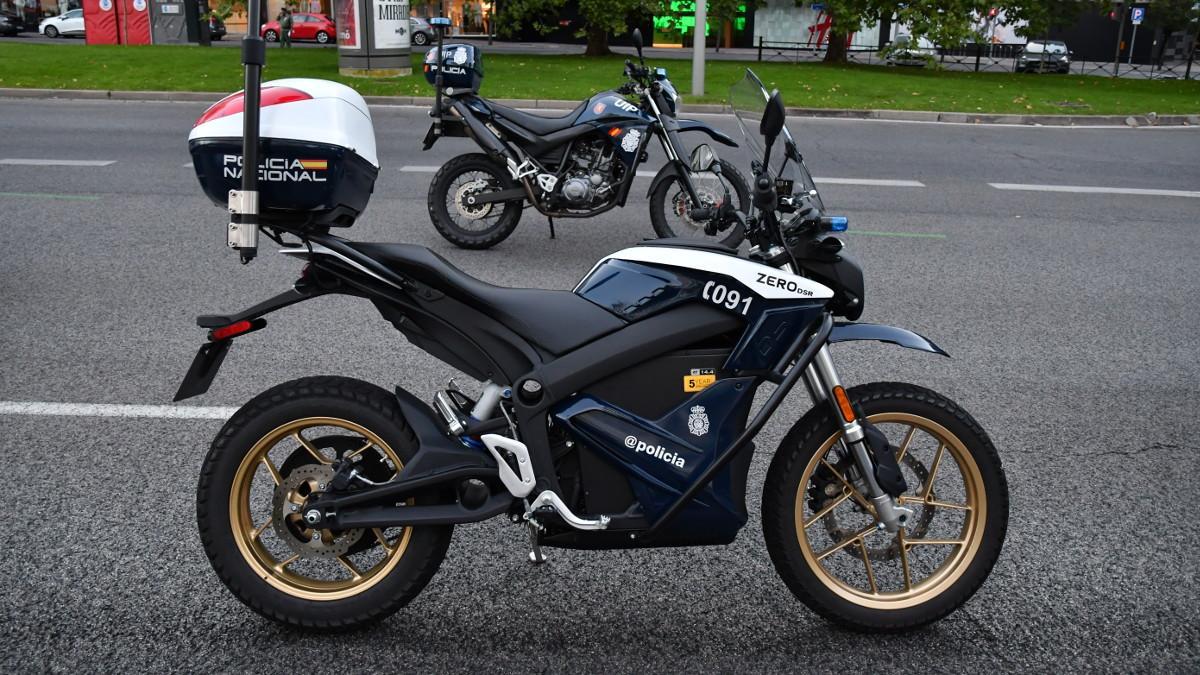 Zero Motorcycles entrega 76 motos a la Policía Nacional