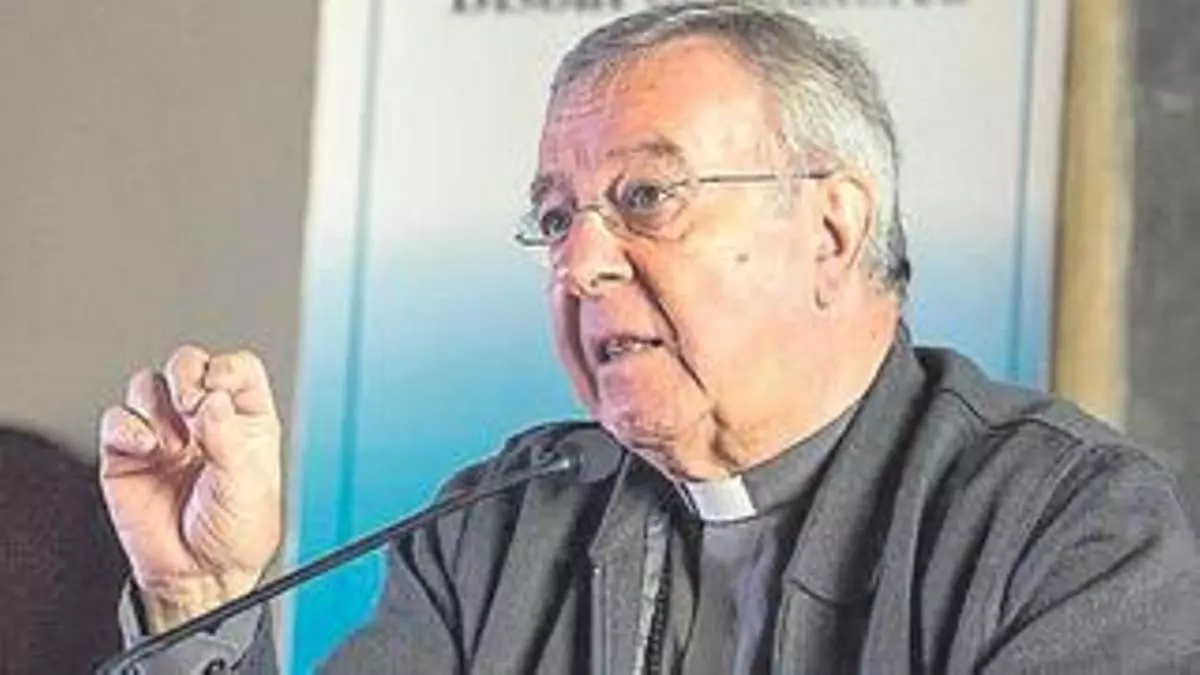 El obispo Taltavull, preocupado por la saturación de bicicletas las carreteras en la Serra