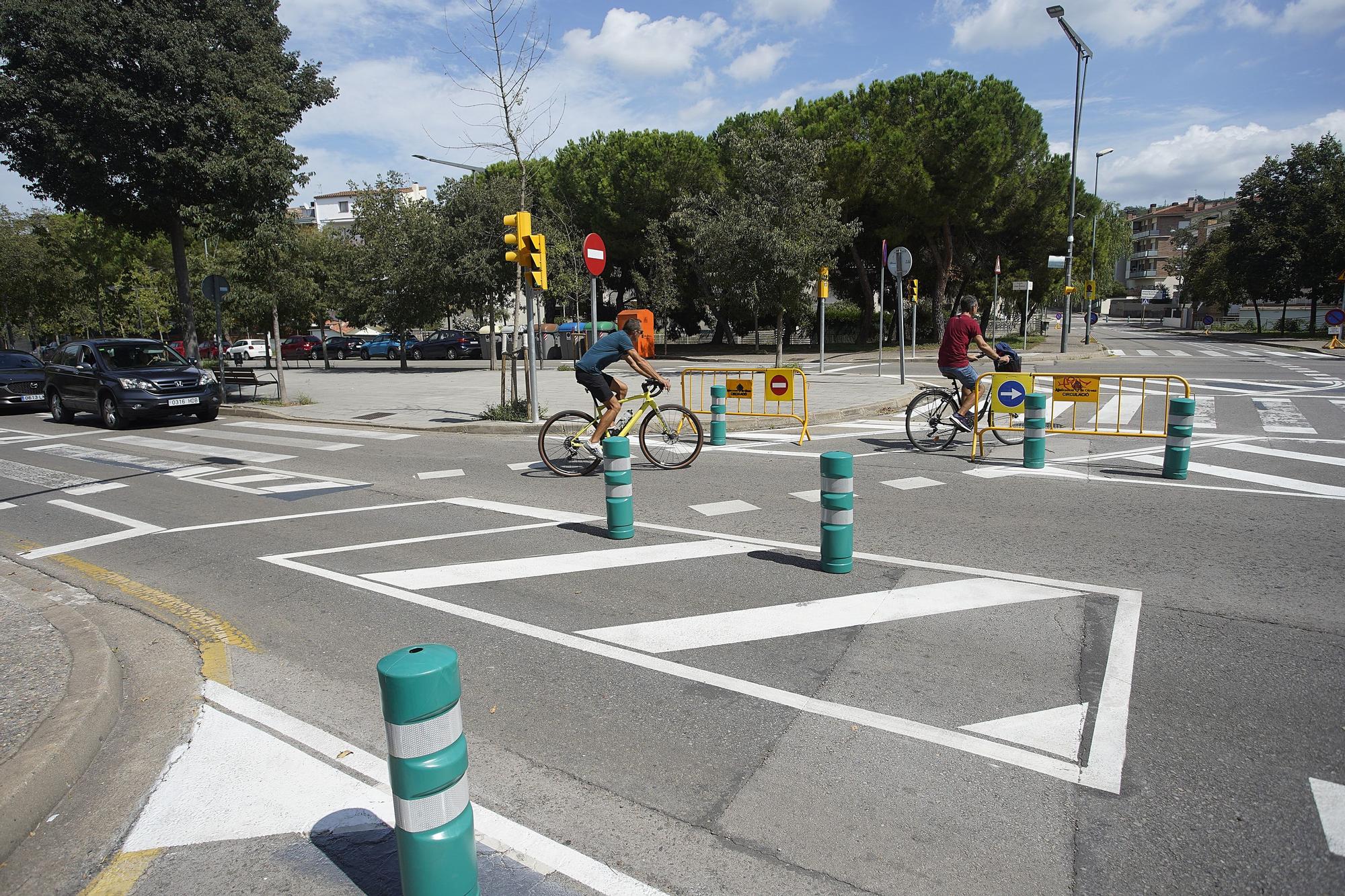 El carril bici de l’avinguda Lluís Pericot i com intentar solucionar obstacles pel camí