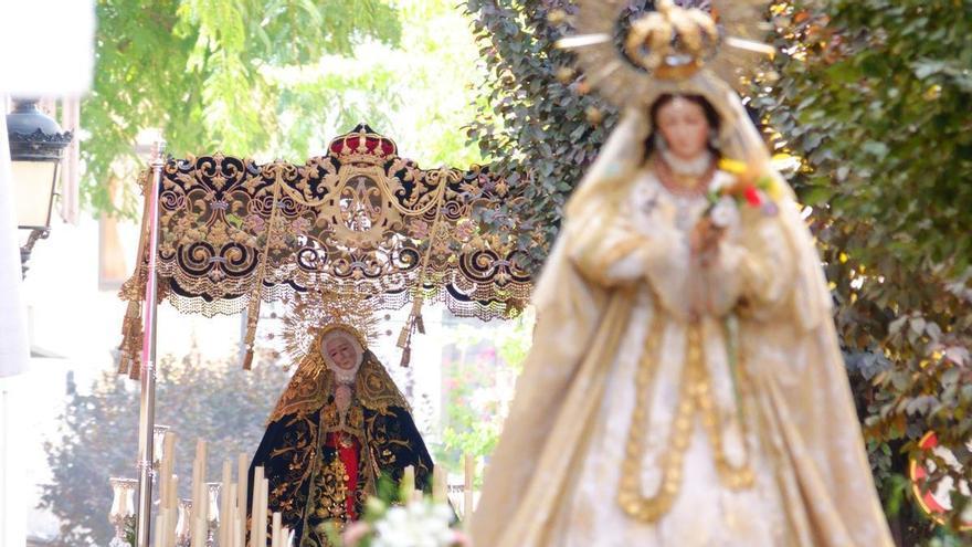 La Virgen de la Soledad hace historia en Badajoz