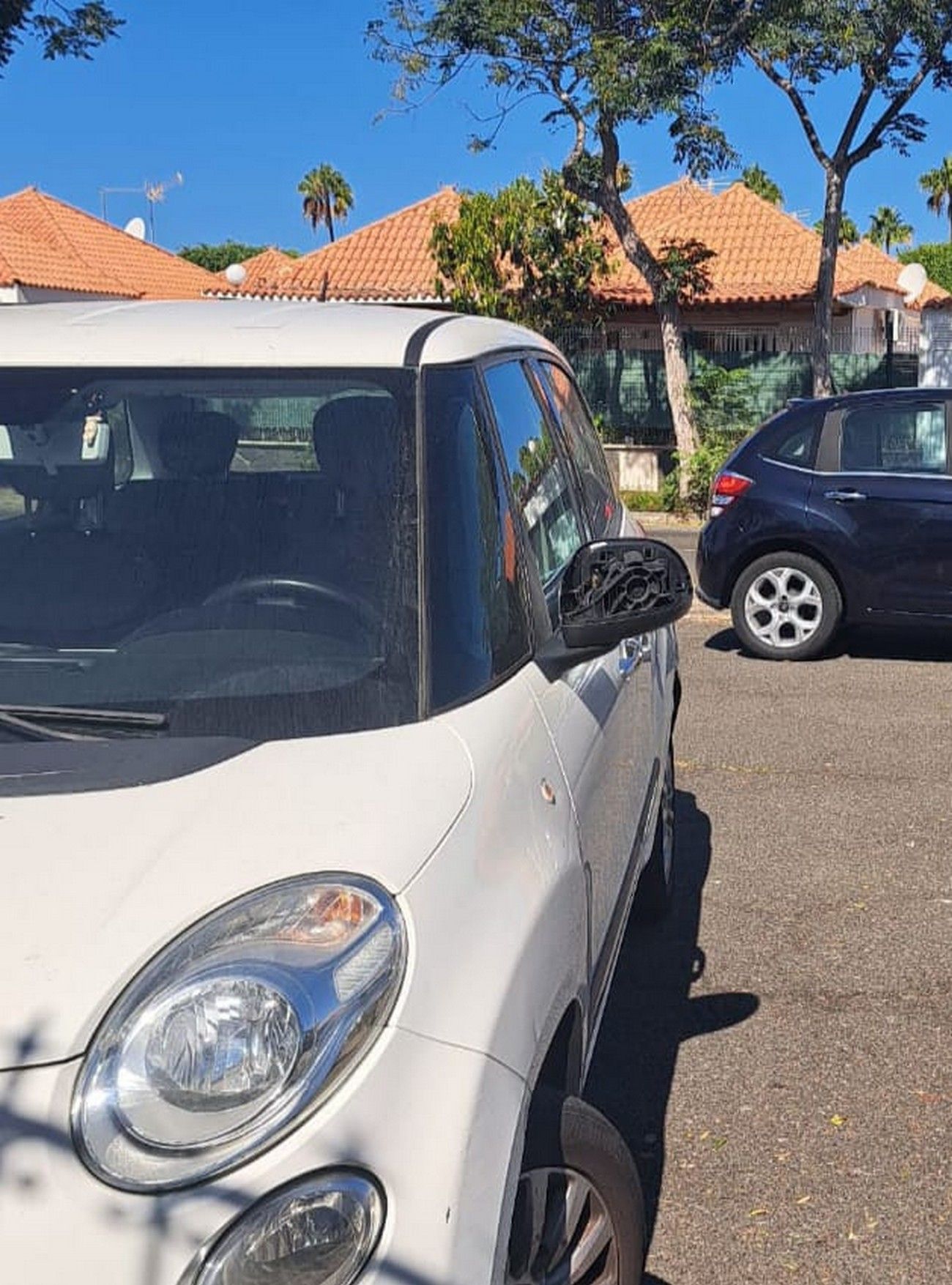 Robo de retrovisores en Maspalomas