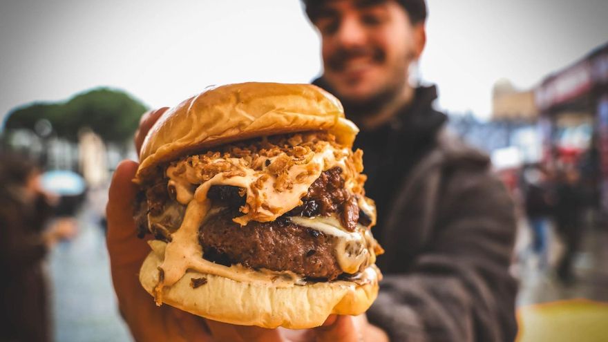 The Champions Burguer llega a Torrevieja desde el 20 de agosto y se queda 19 días