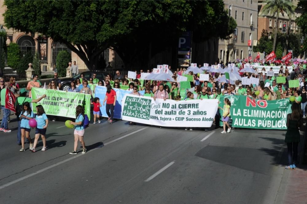 La protesta de educación en Murcia, en imágenes