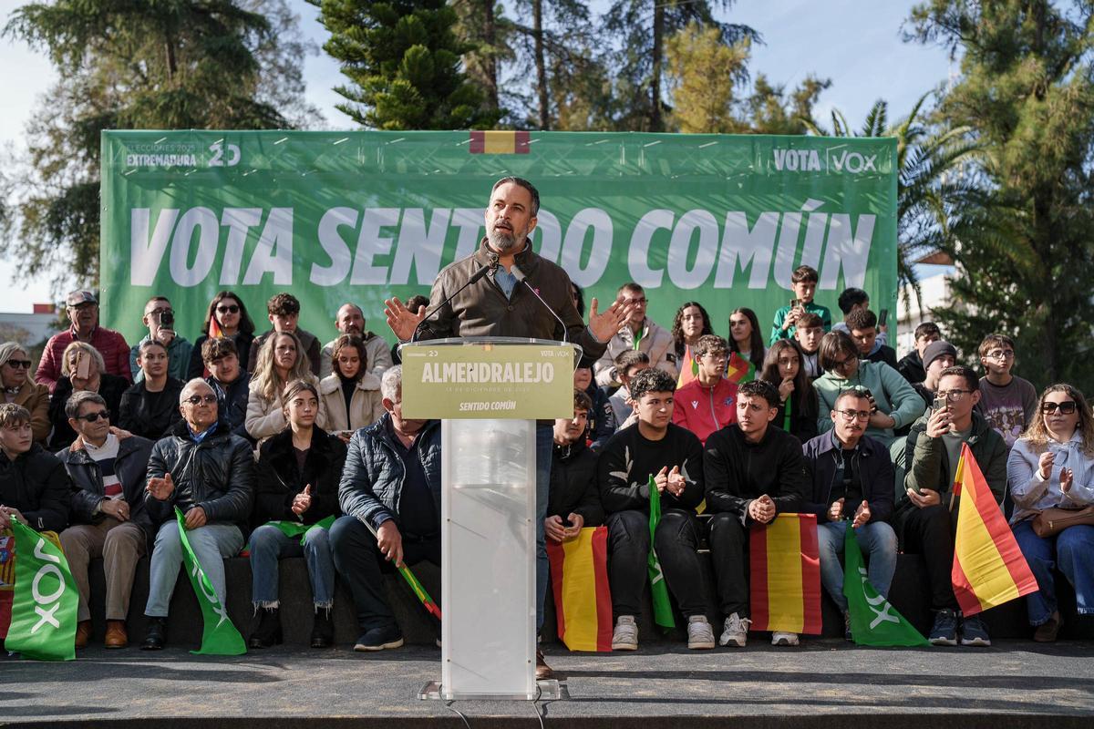 El presidente de Vox, Santiago Abascal, en un mitin.