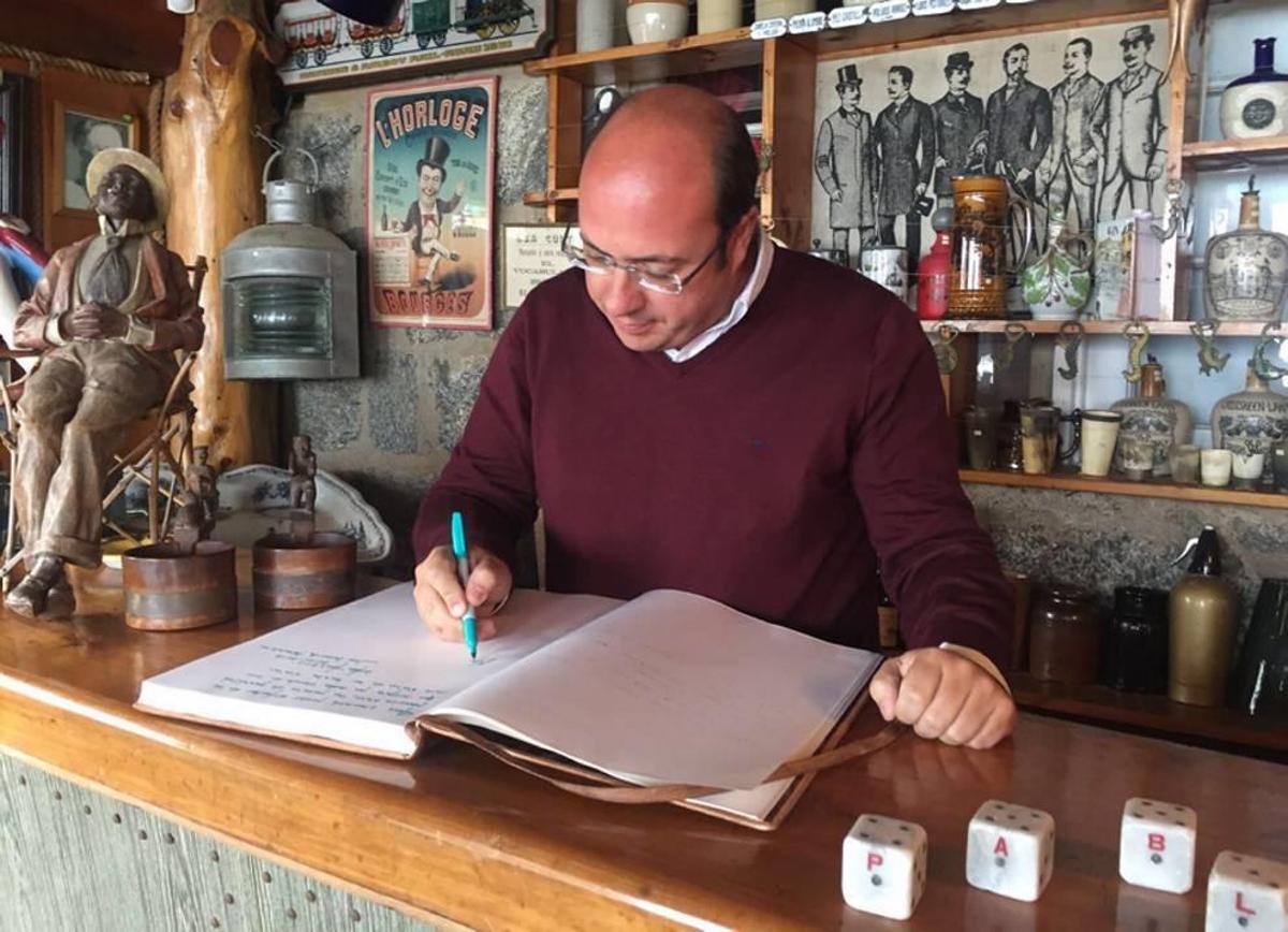 Un poeta en  la intimidad