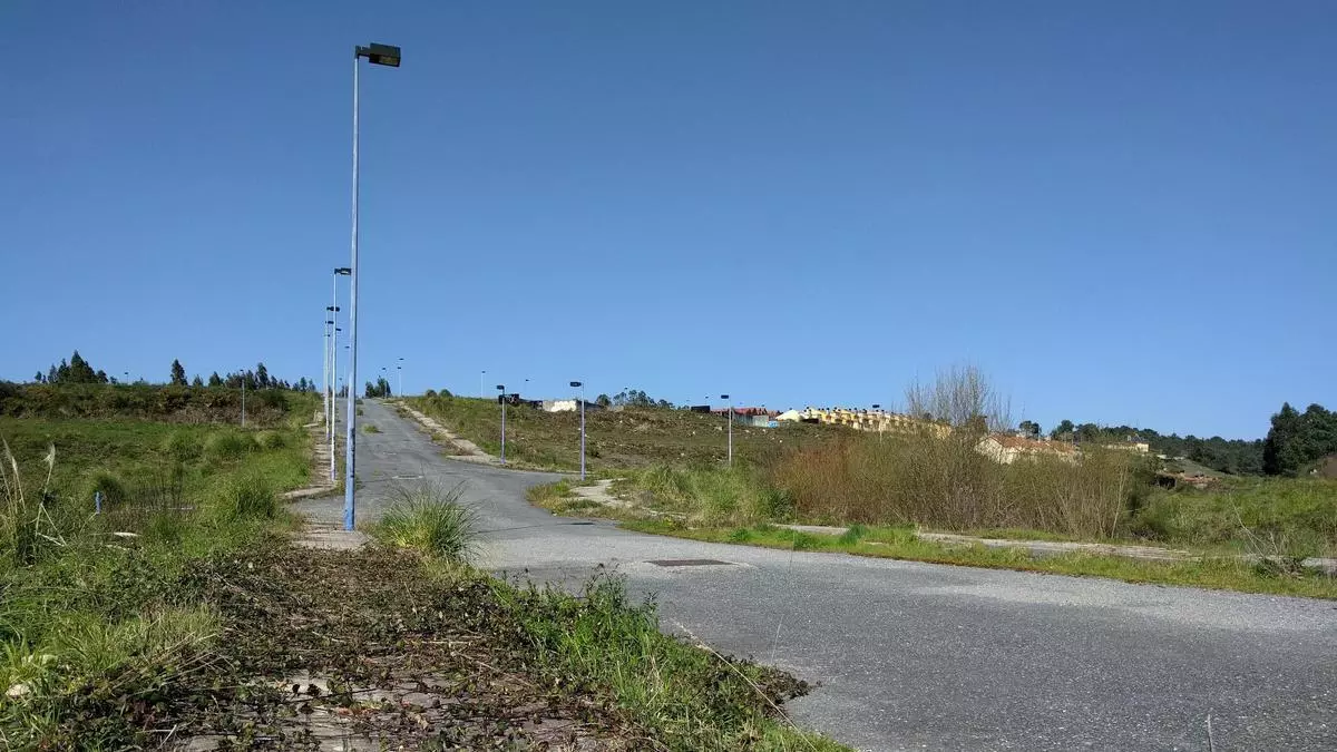 Arteixo da luz verde definitiva a la urbanización de Montegolf, en A Zapateira, con más de 200 viviendas