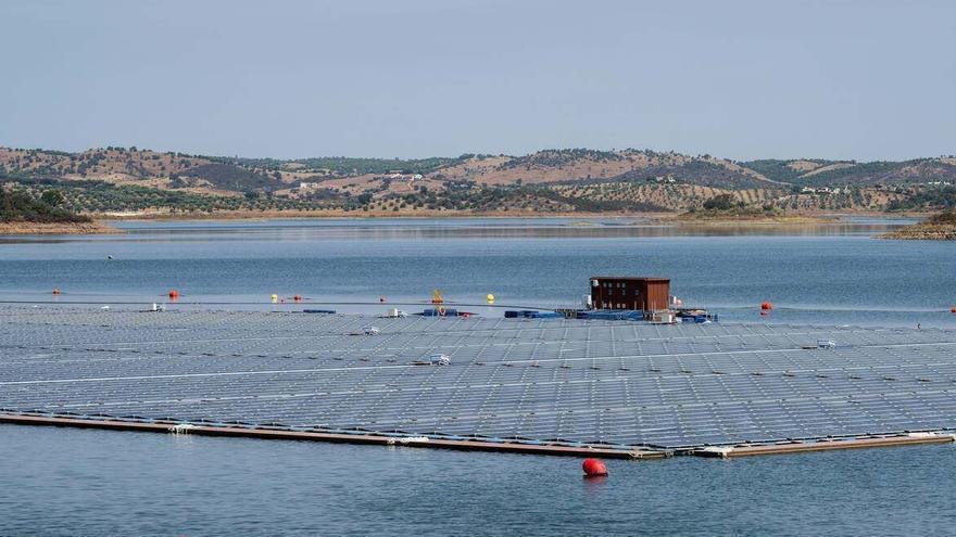 Portugal licita el mayor parque fotovoltaico flotante de Europa