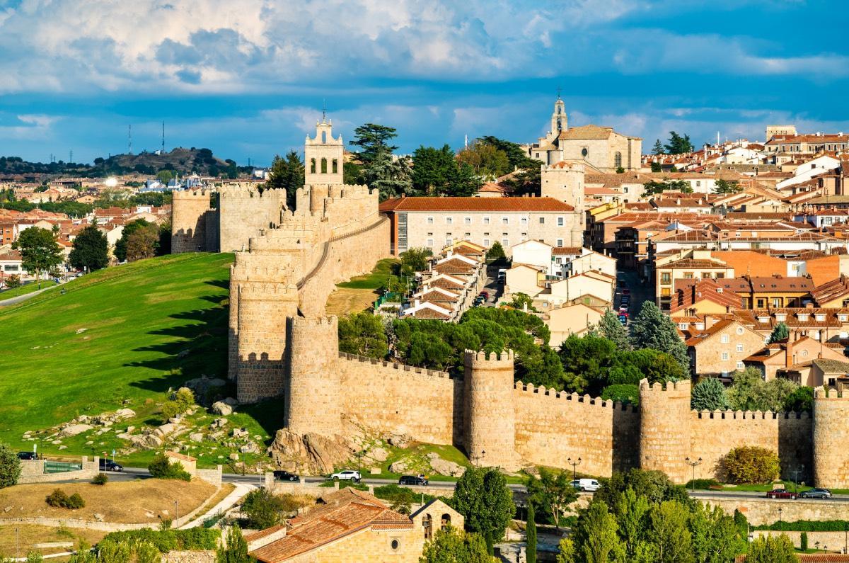 La muralla de Ávila, declarada Patrimonio de la Humanidad por la UNESCO