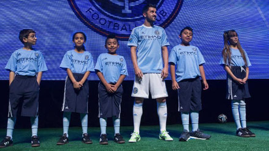 David Villa, con su nueva camiseta.