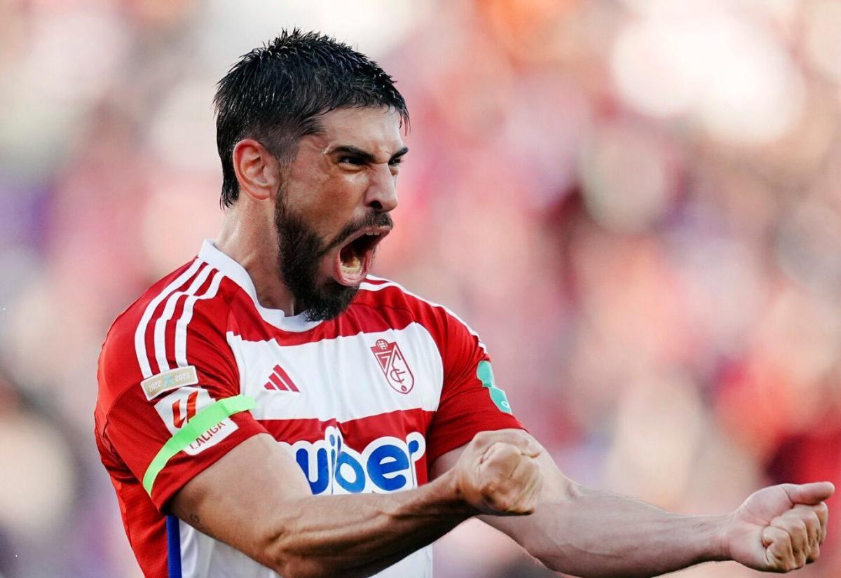 Bruno Méndez en el Granada