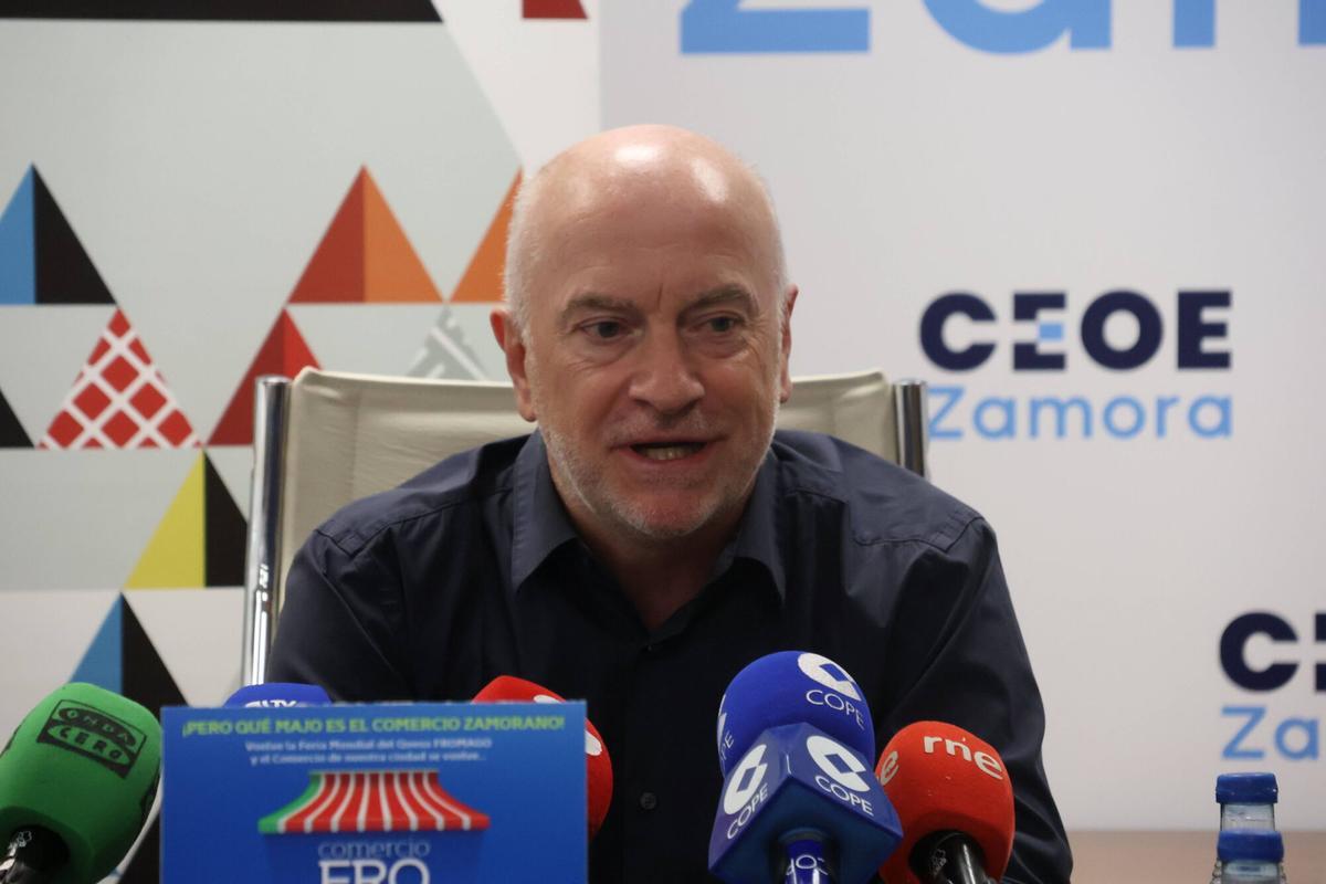 Presentación de la campaña "Comercio FROmajo