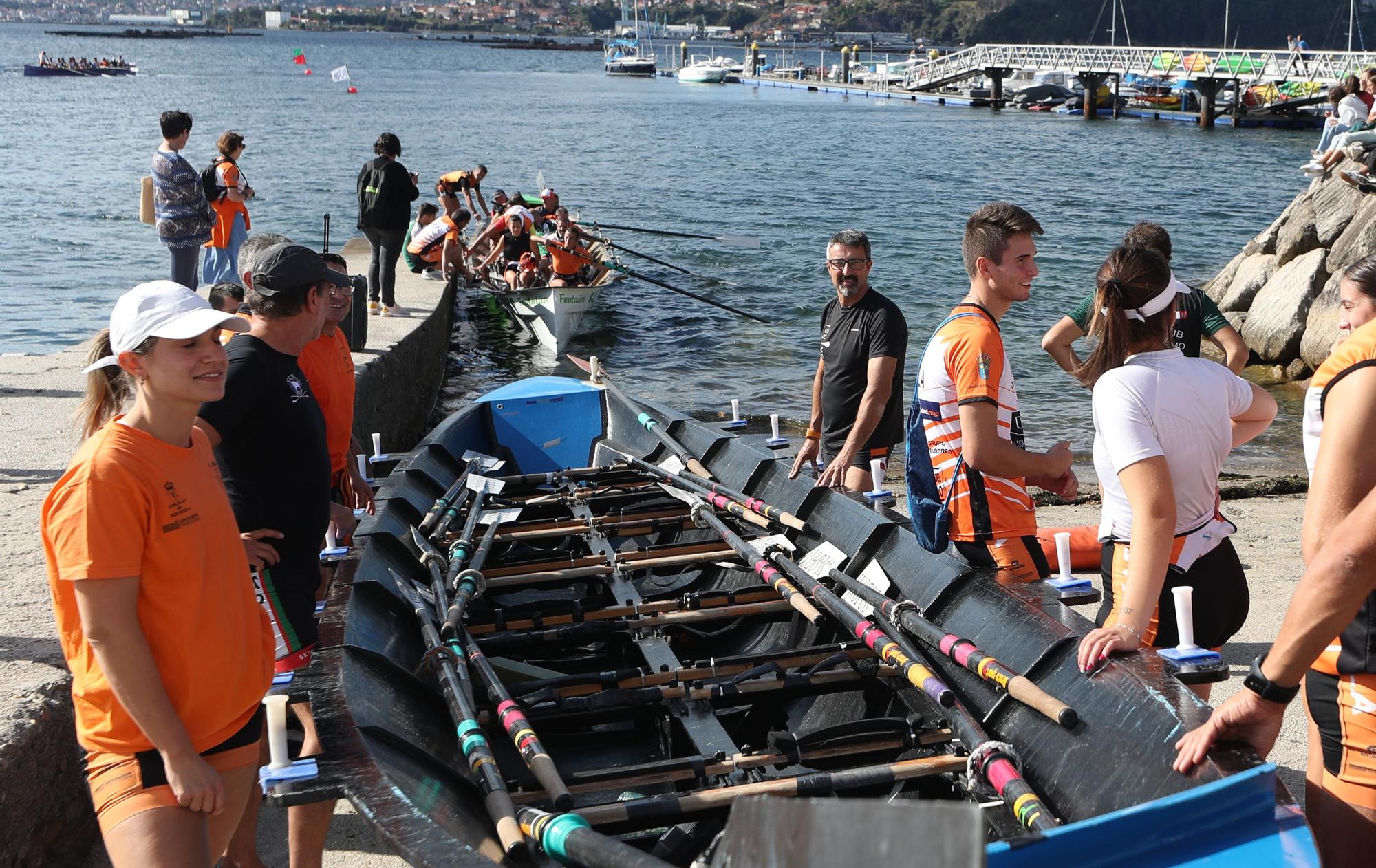 Travesía popular a remo y 200 kilos de ternera para reponer fuerzas