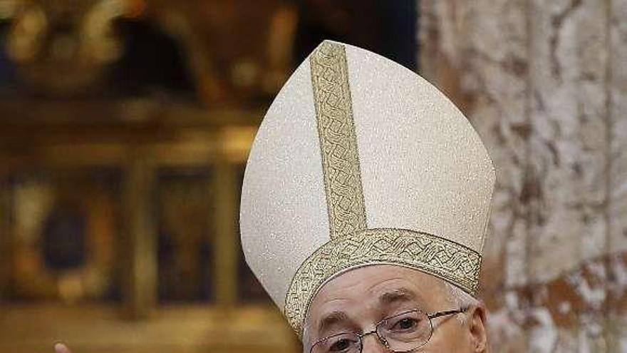 El cardenal Odilo Scherer, durante su misa dominical.  // Reuters