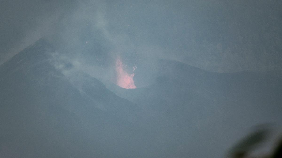 ERUPCIÓN VOLCÁN CUMBRE VIEJA