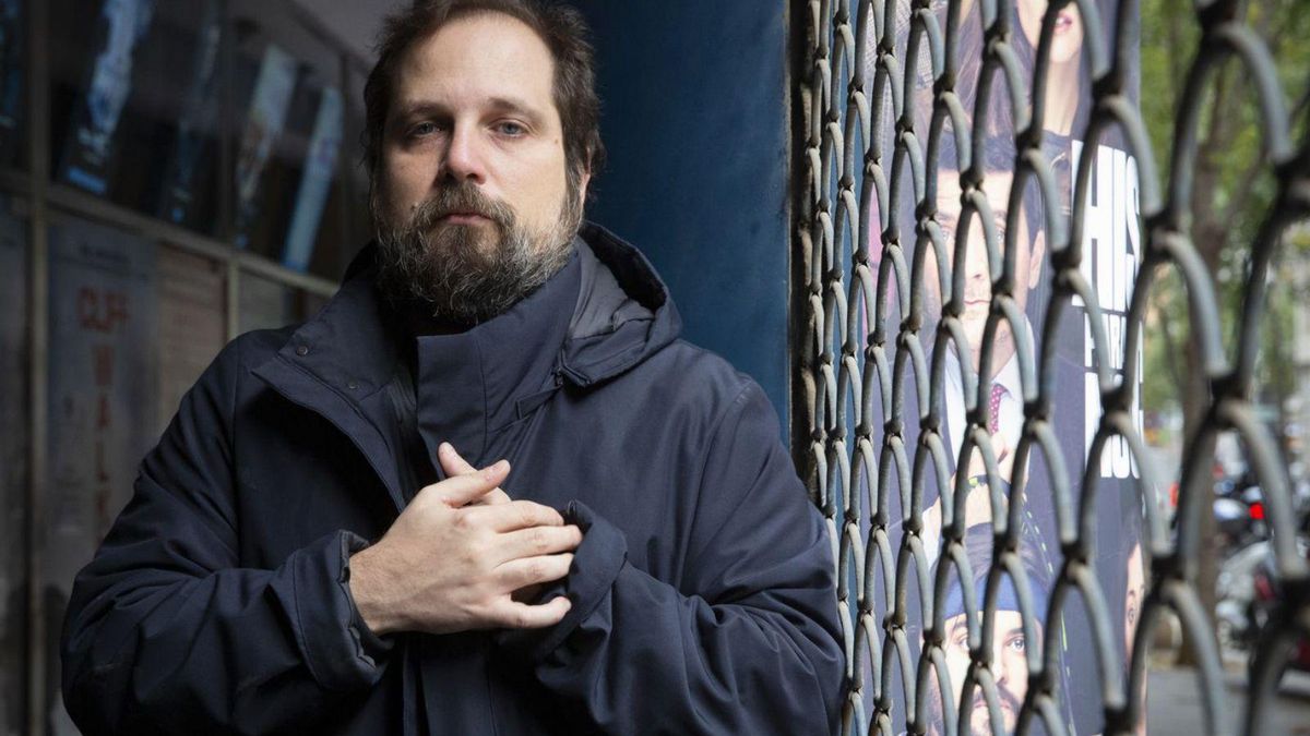El director Carlos Vermut, en uns cines de Barcelona. | ELISENDA PONS