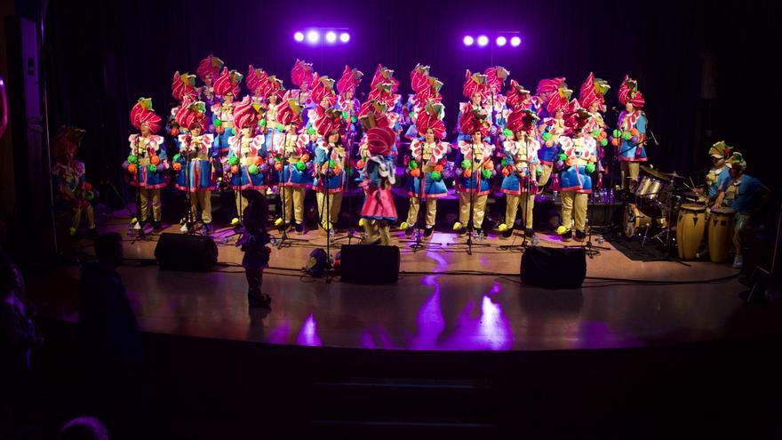 Las Golisnionas celebran su décimo aniversario sobre los escenarios del Carnaval