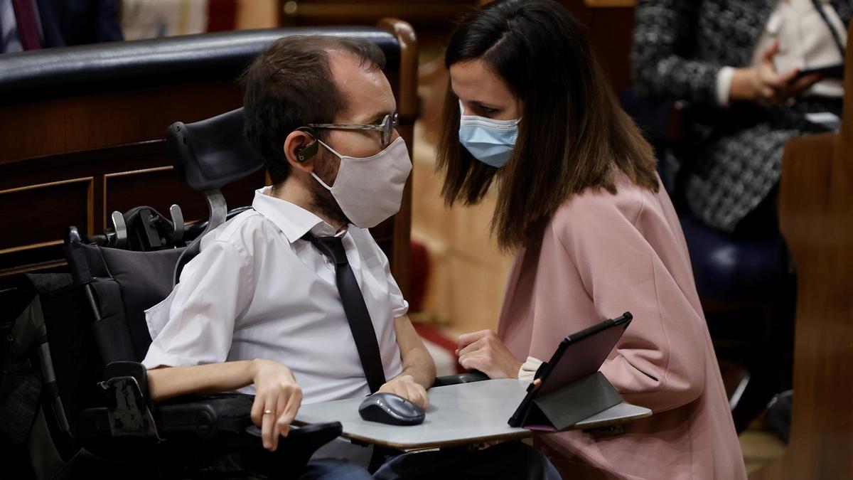 Pablo Echenique y Ione Belarra.