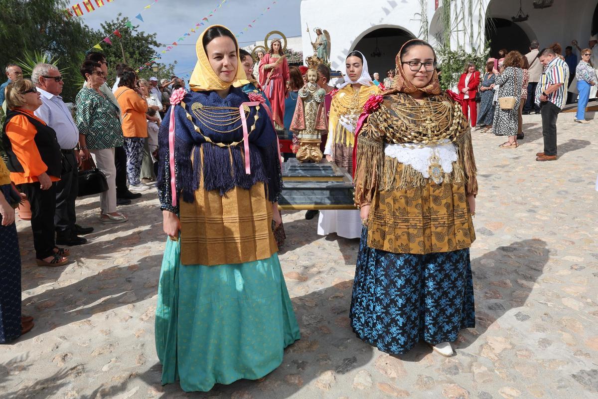 Todas las fotos de las fiestas patronales de Sant Rafel Todas las fotos de las fiestas patronales de Sant Rafel