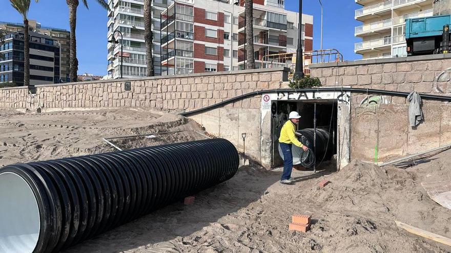 Benicàssim fulmina sus pasos subterráneos a la playa para reforzar la seguridad