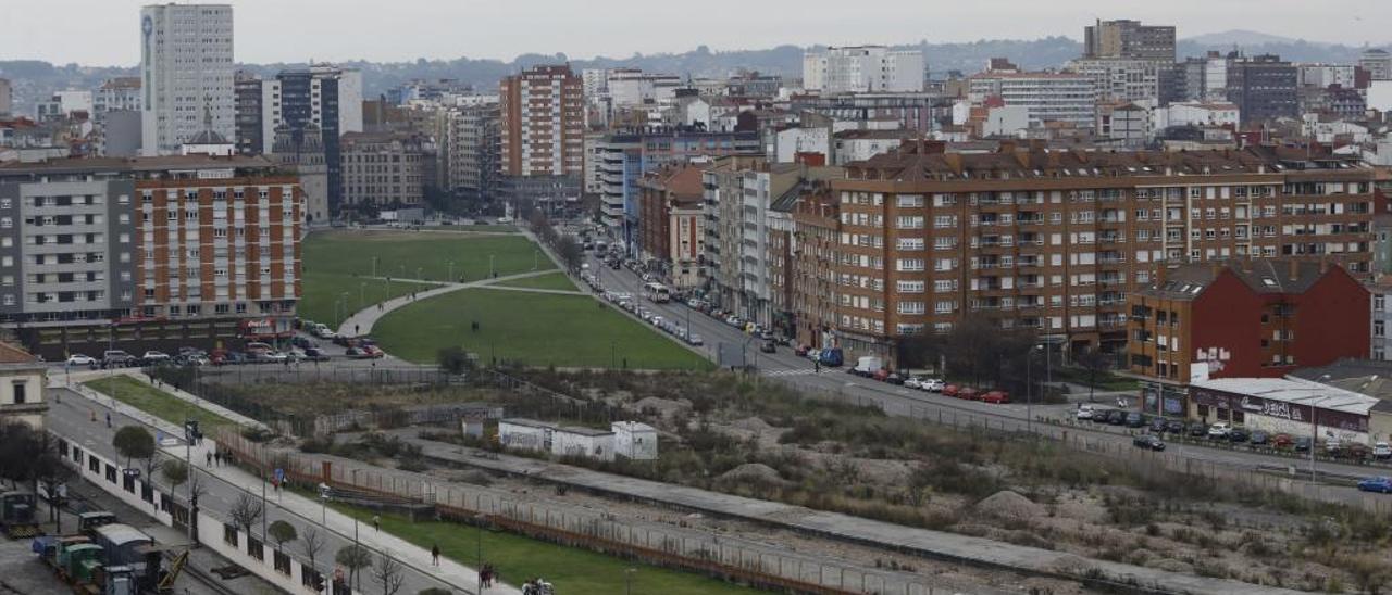 Los partidos piden &quot;no perder el tiempo&quot; en debates sobre la estación intermodal