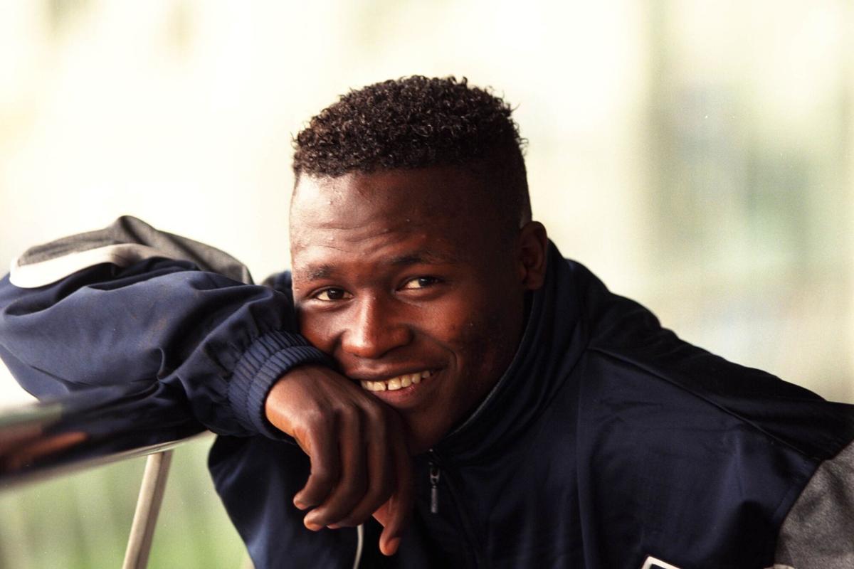 Babangida posa para SPORT LA TEMPORADA 1998-99