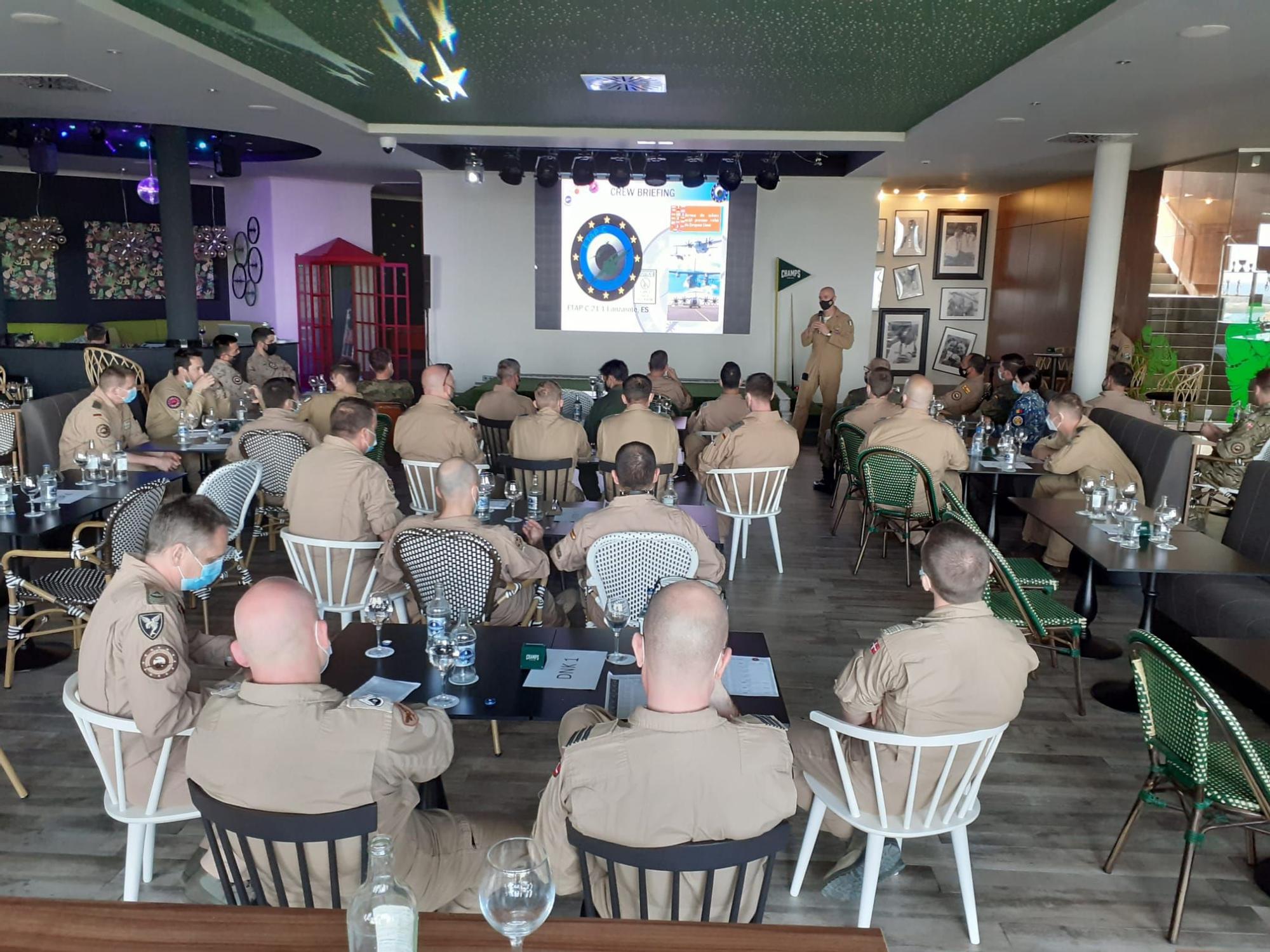 Curso de Entrenamiento Avanzado de Transporte Aéreo Militar Europeo en Canarias