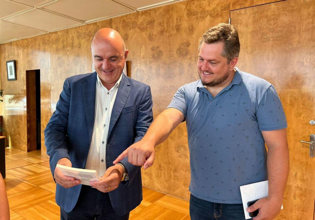 Homenaje al poeta Ben Clark en el Consell de Ibiza | CIE