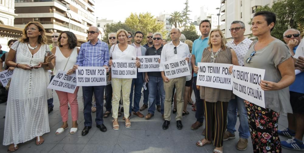 Concentración contra el terrorismo en Alicante