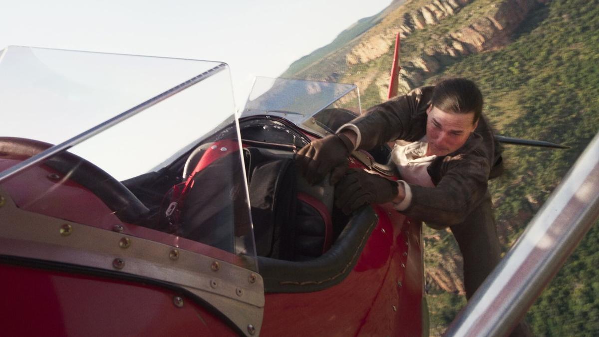 13/05/2025 Primeras reacciones a Misión imposible - Sentencia final: "Tom Cruise lo ha vuelto a hacer". El estreno de la nueva entrega de Misión Imposible adelanta los estrenos de esta semana en los cines. La cinta protagonizada de nuevo por Tom Cruise estará desde este jueves en las salas. A ella se sumará, a partir del viernes, otro esperado estreno, el remake de 'y 'Los Tortuga', la película que se alzó con la Biznaga de Plata en el Festival de Málaga. Robert de Niro volverá a la gran pantalla con una comedia familiar, 'Una función inesperada'. CULTURA PARAMOUNT PICTURES