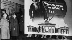 Exposición ’El judío eterno’, inaugurada en Berlín poco antes del inicio de la guerra. 