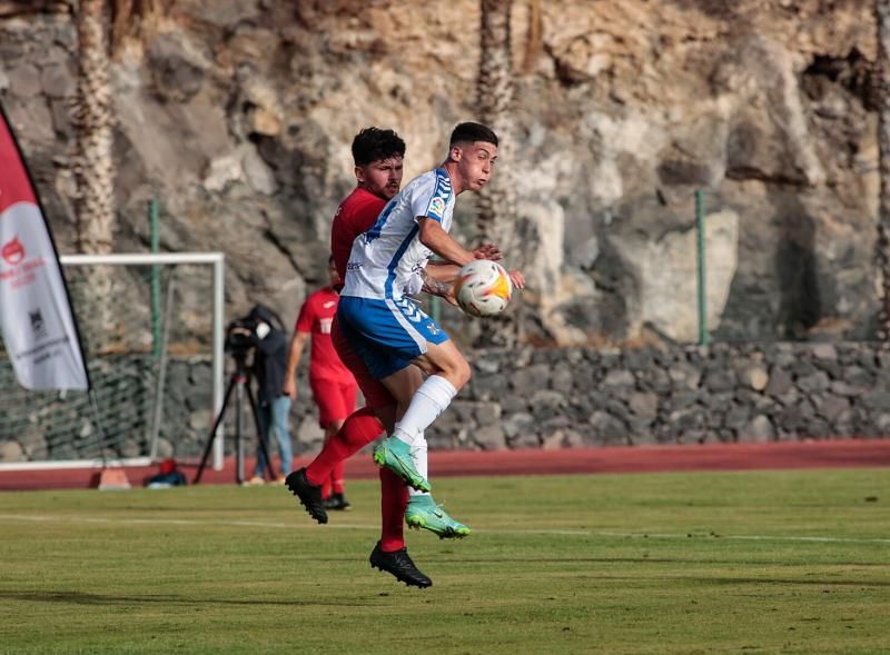 Primer partido amistoso del CD Tenerife, contra el Águilas