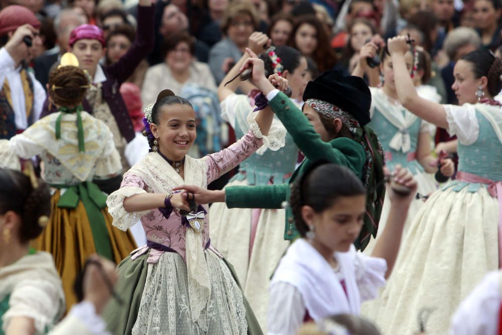 Dansà infantil a la Virgen