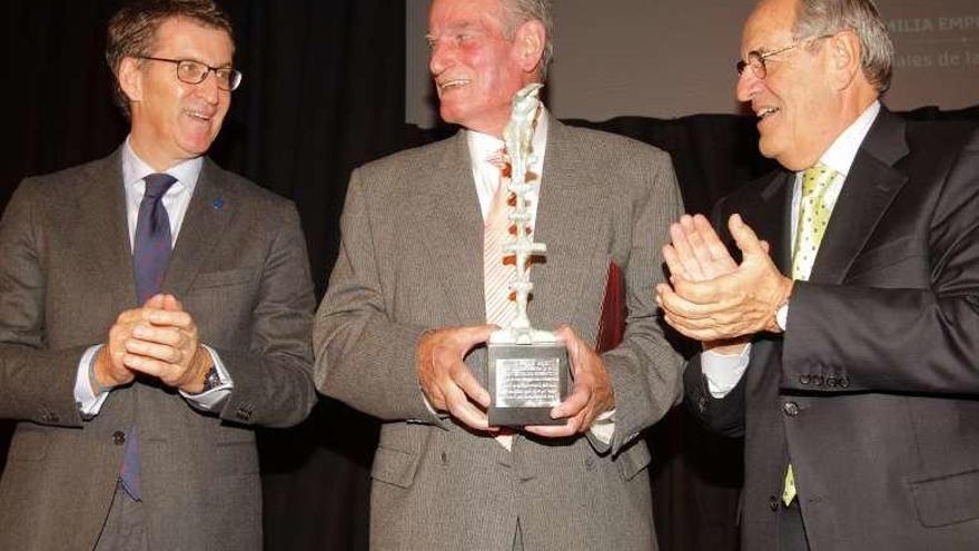 Núñez Feijóo, Magín Alfredo Froiz y Emilio Pérez Nieto.