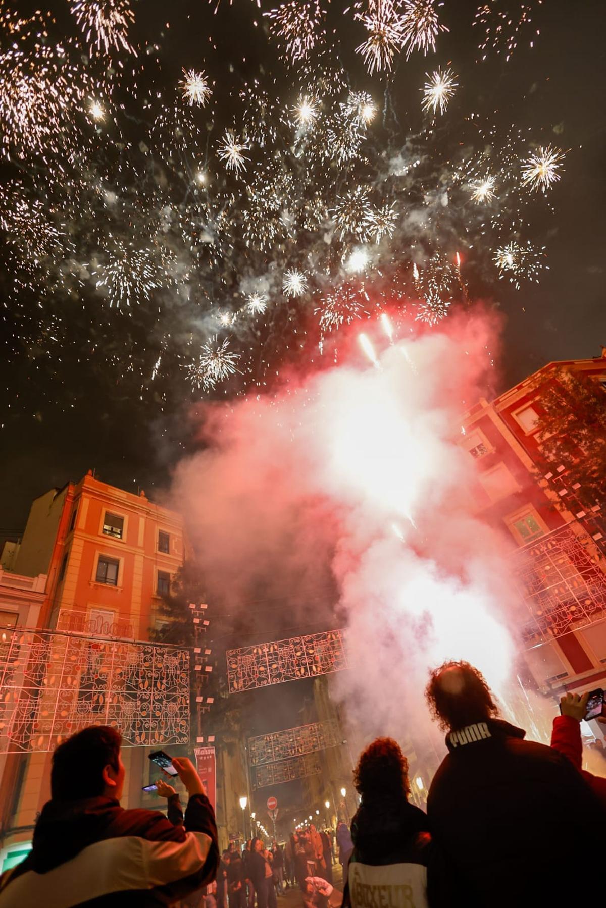 Así son las luces de Cuba - Literato Azorín de las Fallas 2026