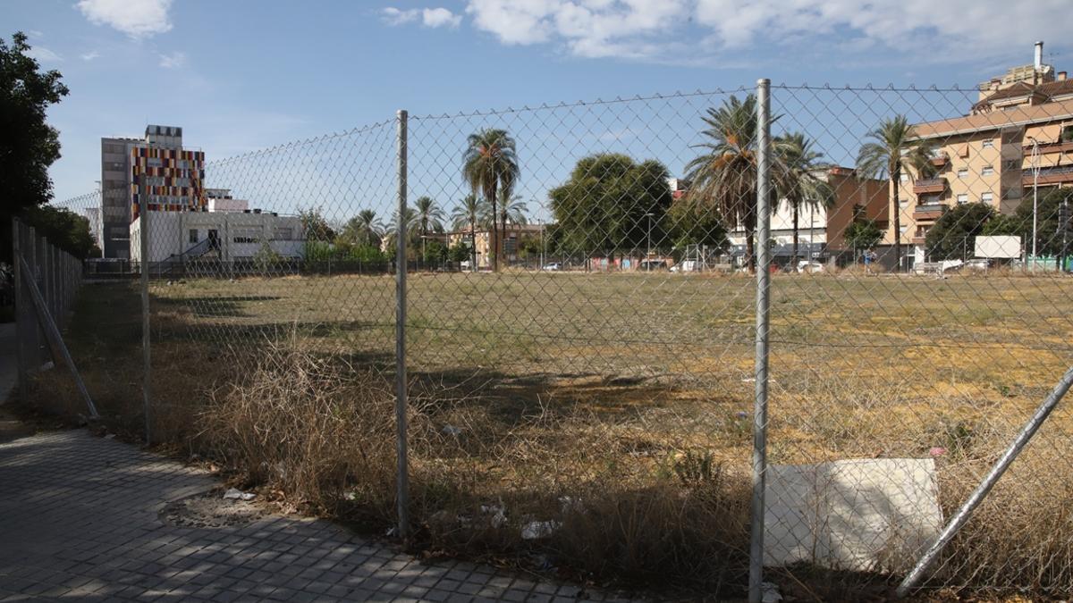 Solar del antiguo Polideportivo de la Juventud.