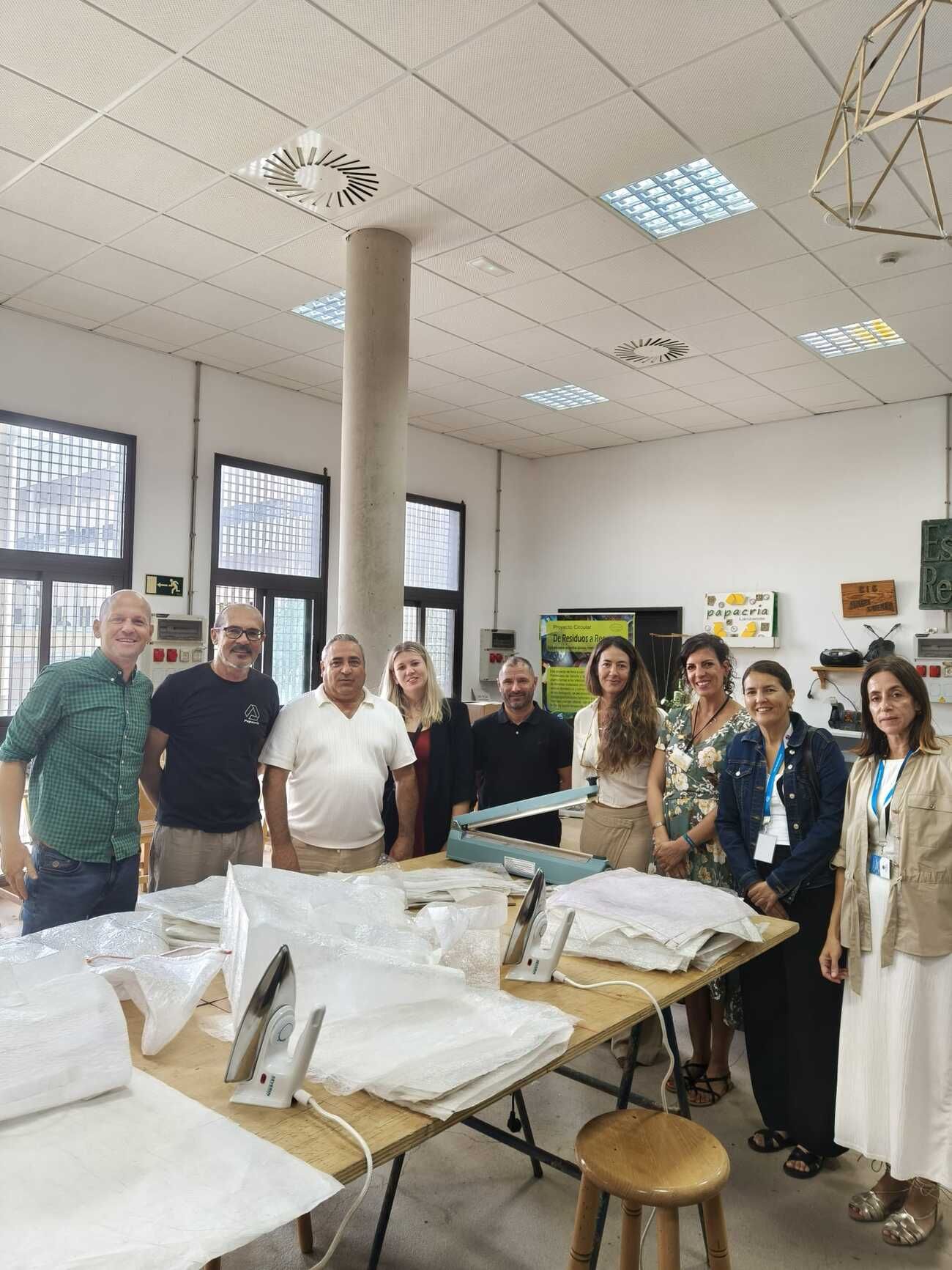 Internos de la cárcel de Lanzarote participan en un proyecto de reciclaje de la basura de los Centros Turísticos