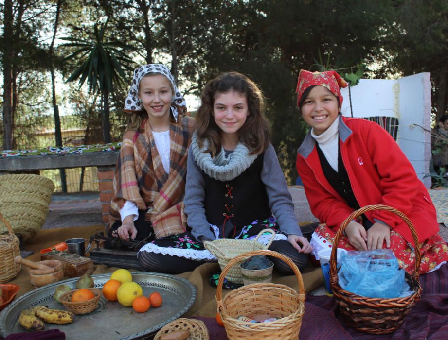 Belén viviente en el colegio de las Esclavas