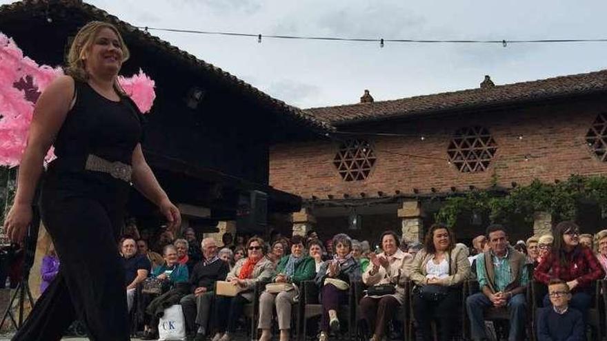 Desfile del año pasado en Cangas de Onís.