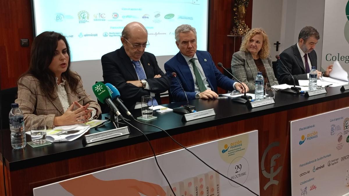Presentación de la campaña por el Día Mundial de la Psoriasis en el Colegio de Farmacéuticos de Córdoba.