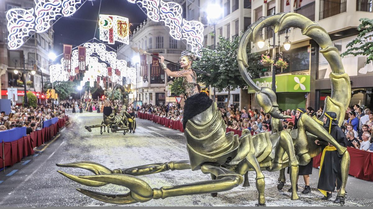 Desfile de la Entrada Mora en las pasadas fiestas de Orihuela