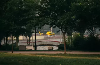 Así trabajan los medios aéreos para extinguir el incendio en Tres Cantos